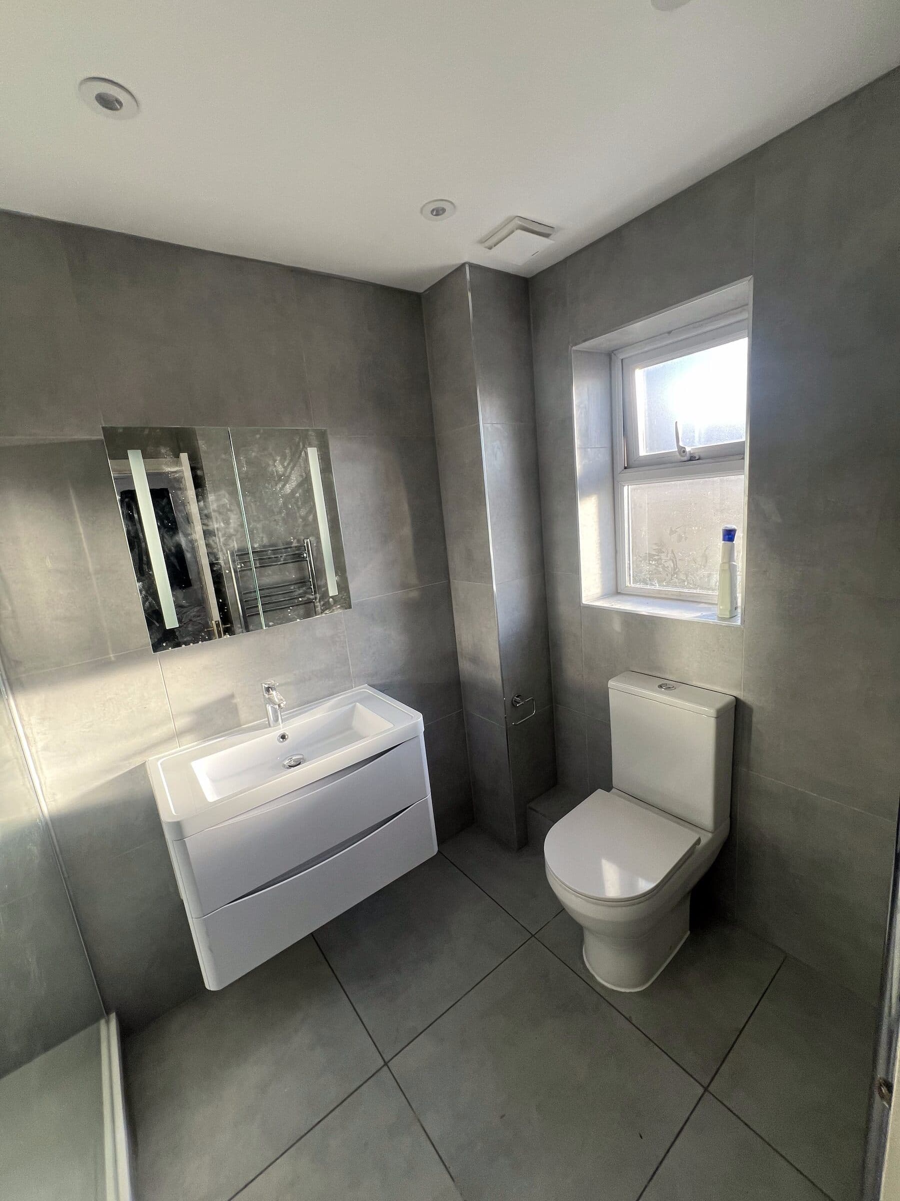 Bathroom 23