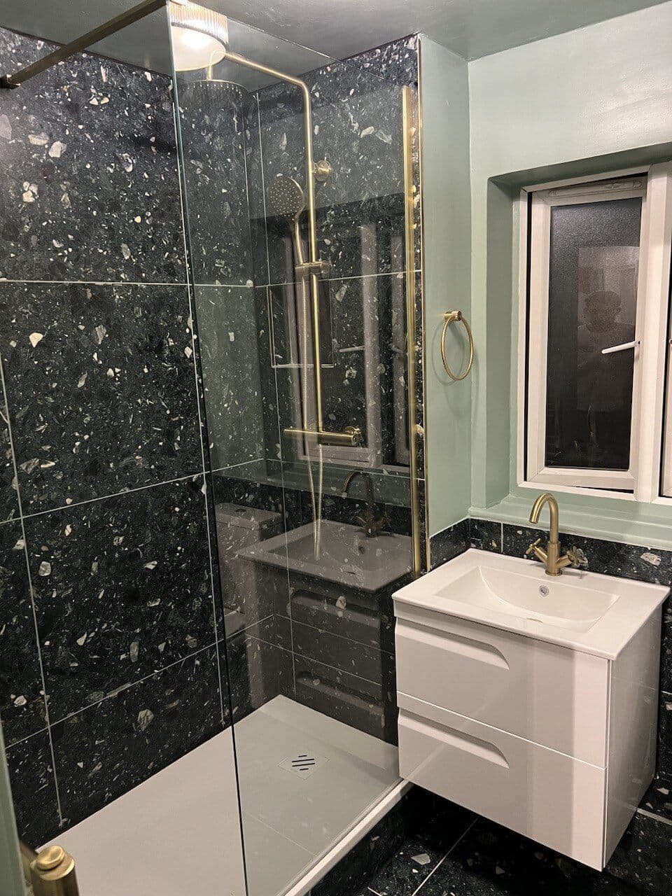 Bathroom 41