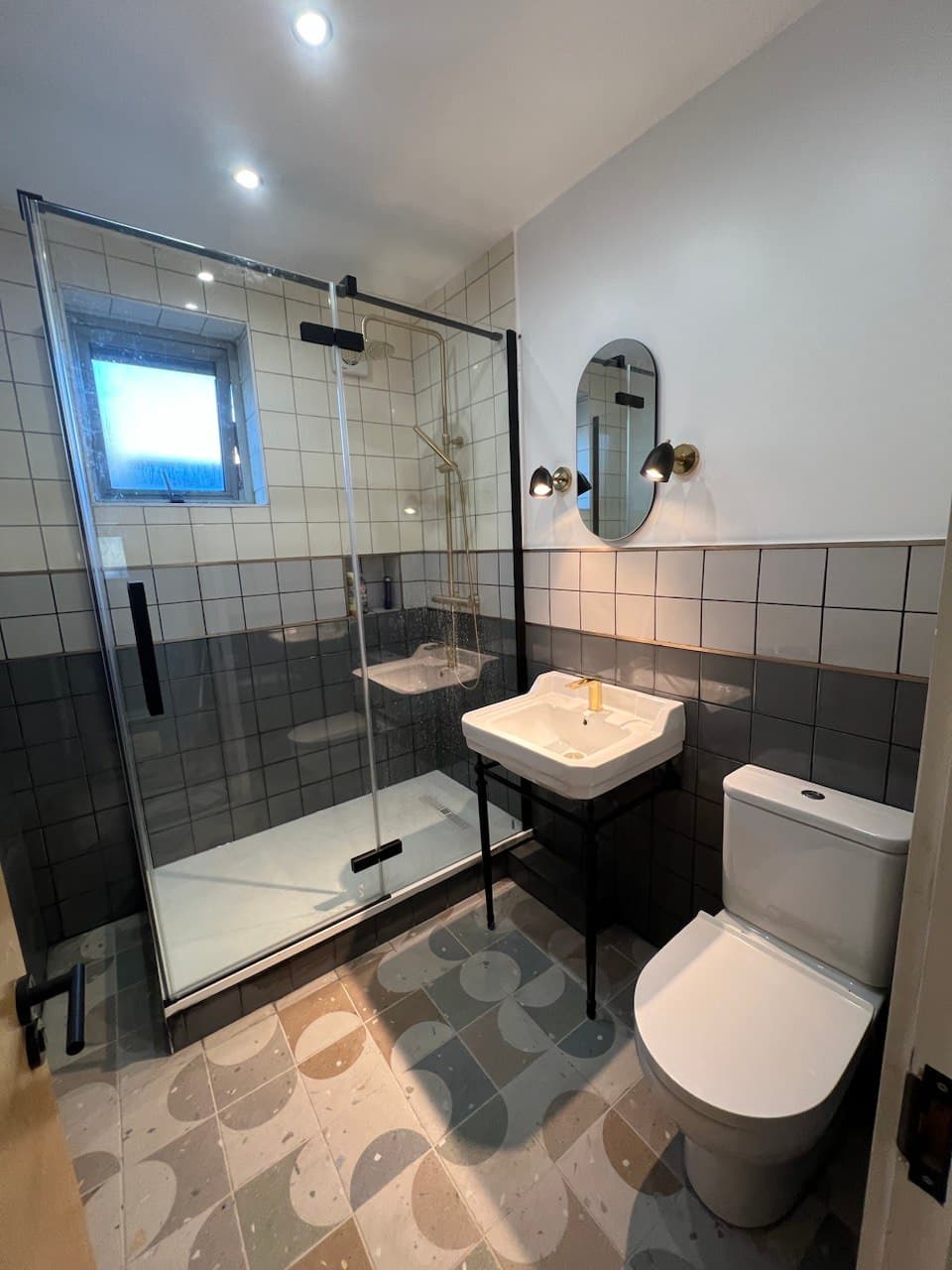 Bathroom 51